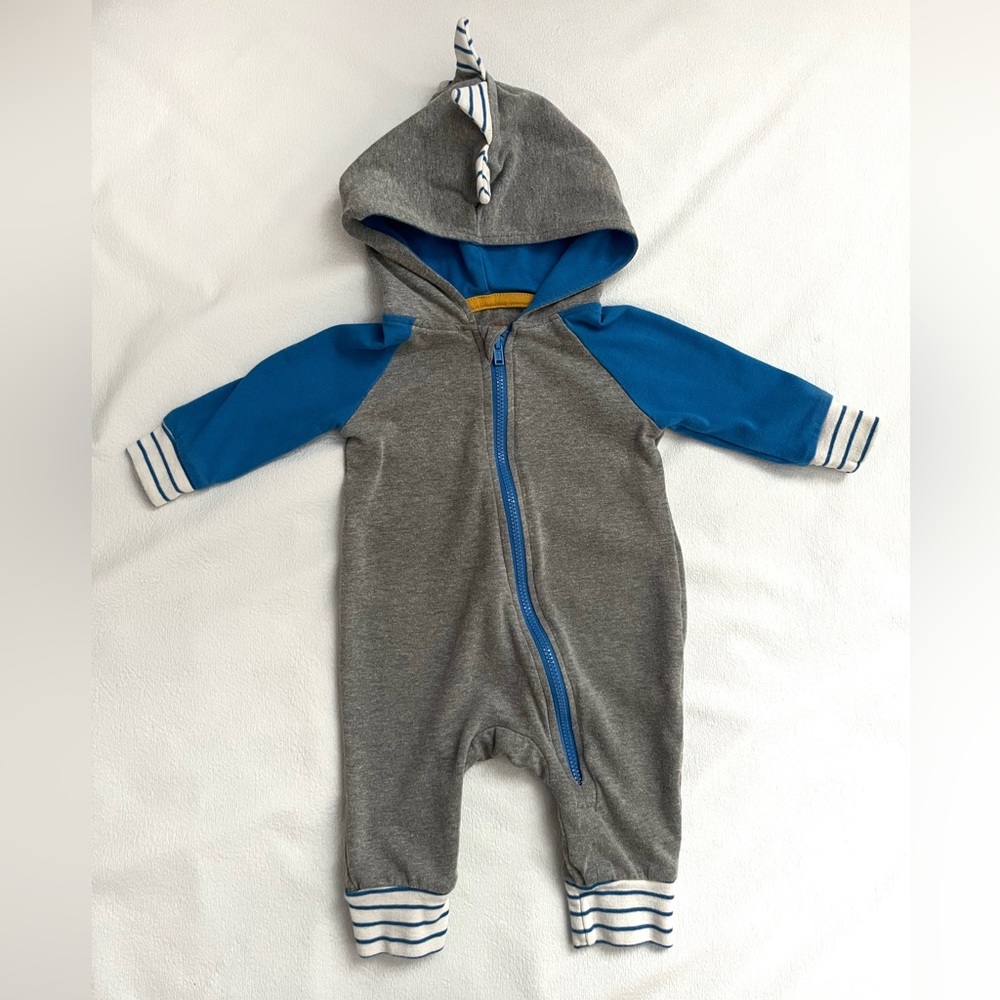 Dinosaur hooded romper size 0-3 months